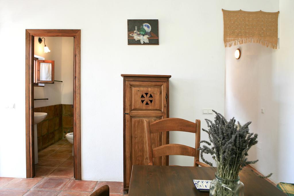 Cortijo Nuevo Alojamiento Rural Cuevas del Becerro ห้อง รูปภาพ