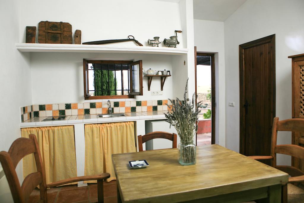 Cortijo Nuevo Alojamiento Rural Cuevas del Becerro ห้อง รูปภาพ