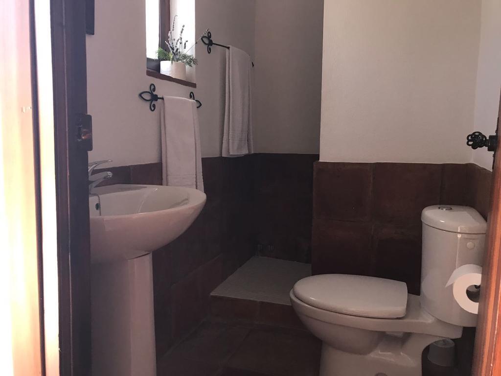 Cortijo Nuevo Alojamiento Rural Cuevas del Becerro ภายนอก รูปภาพ